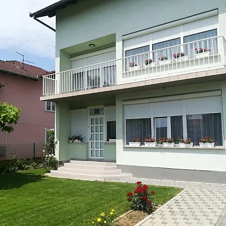 Apartment Marija Slavonski Brod Extérieur photo